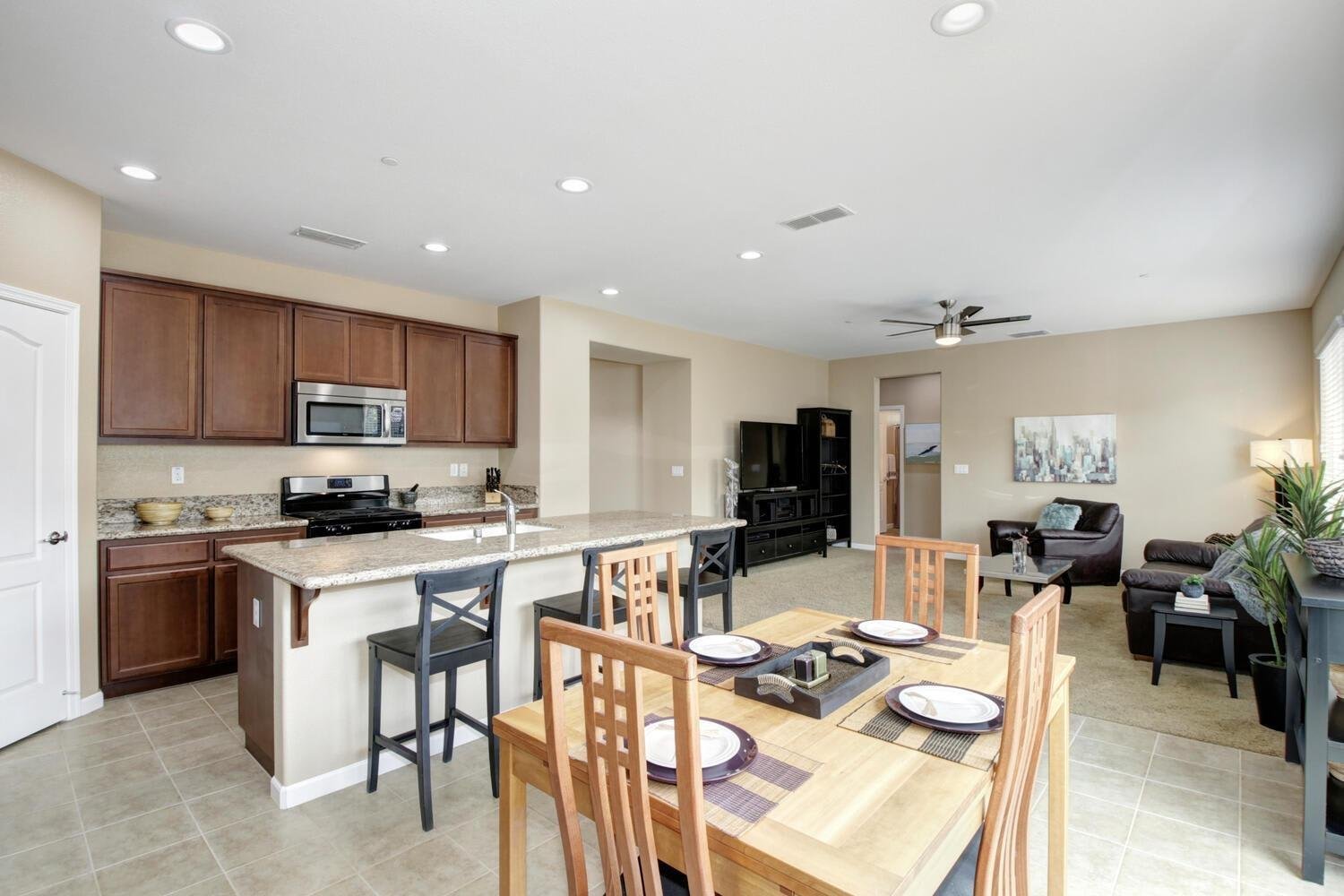 1342 Newton Dr