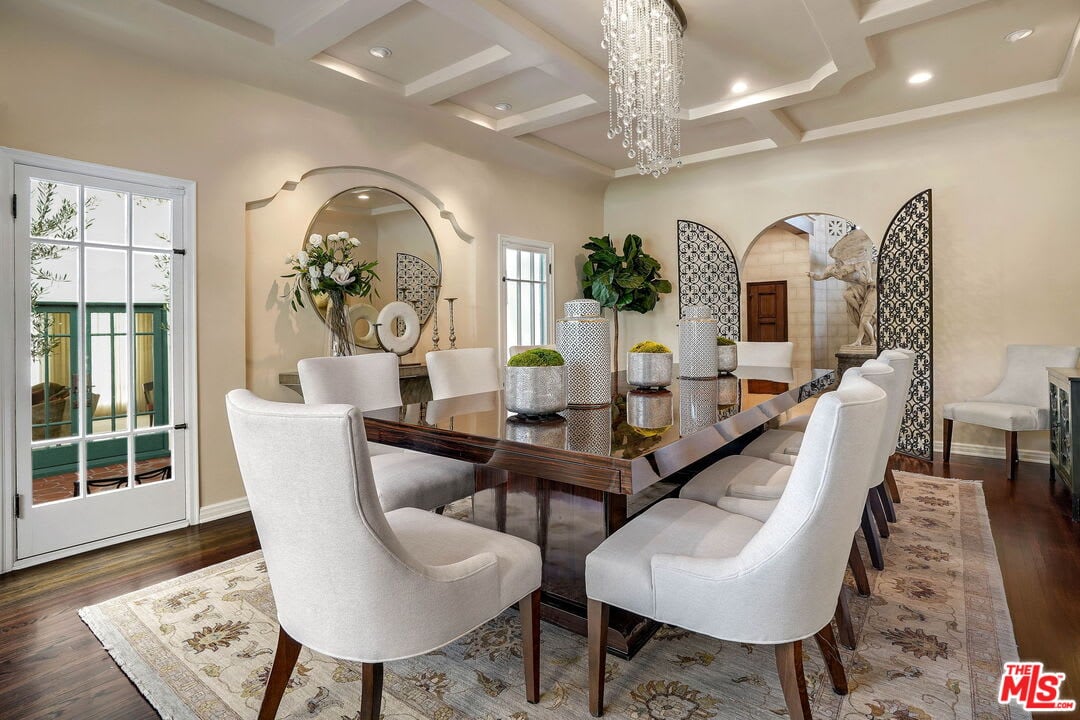 Estate Eminence