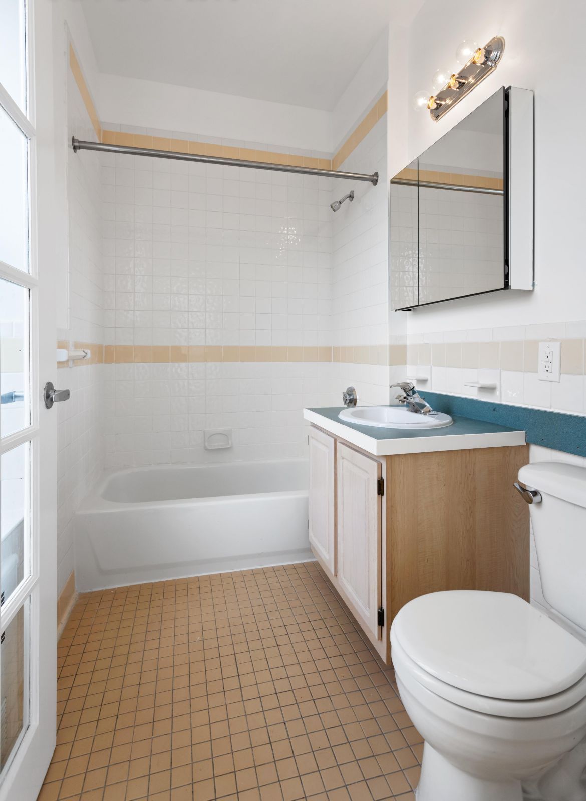 368 W 117th St, Apt 4B