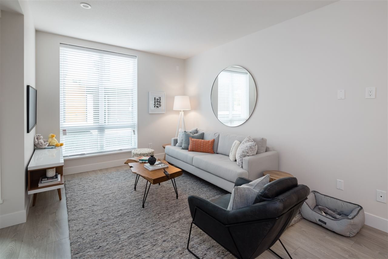 23-70 Seaview Dr