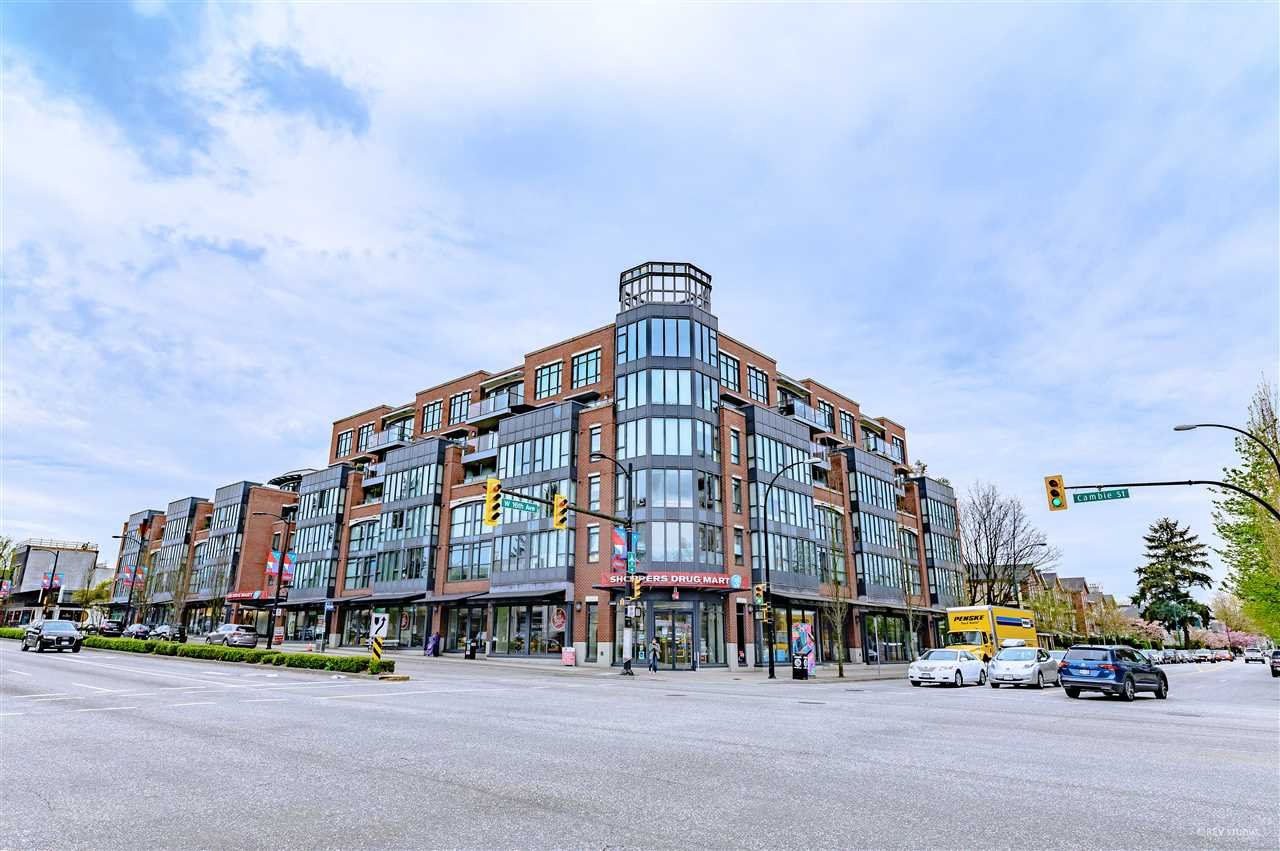 318-3228 Tupper St