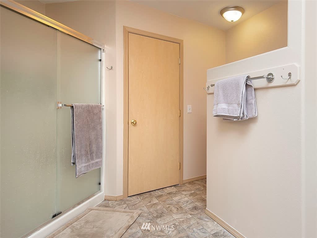 5324 115th Pl SE
