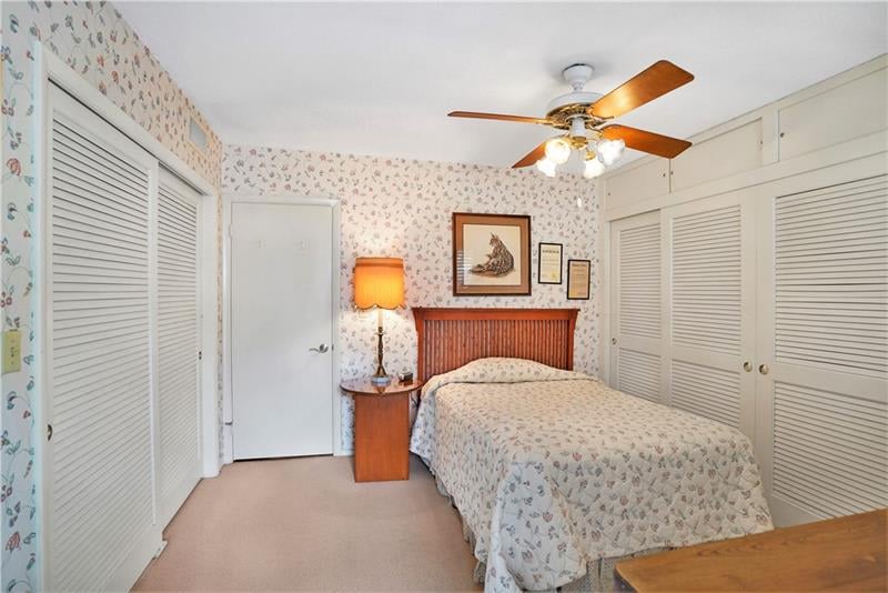 818 SE 4th St Unit #204