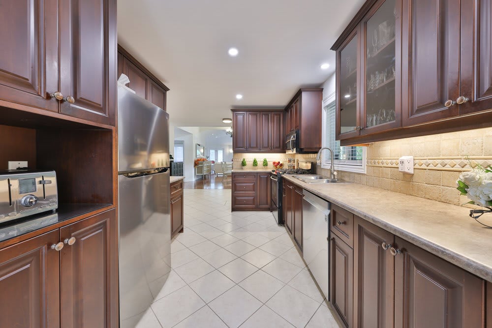 2304 Sovereign Street, Oakville