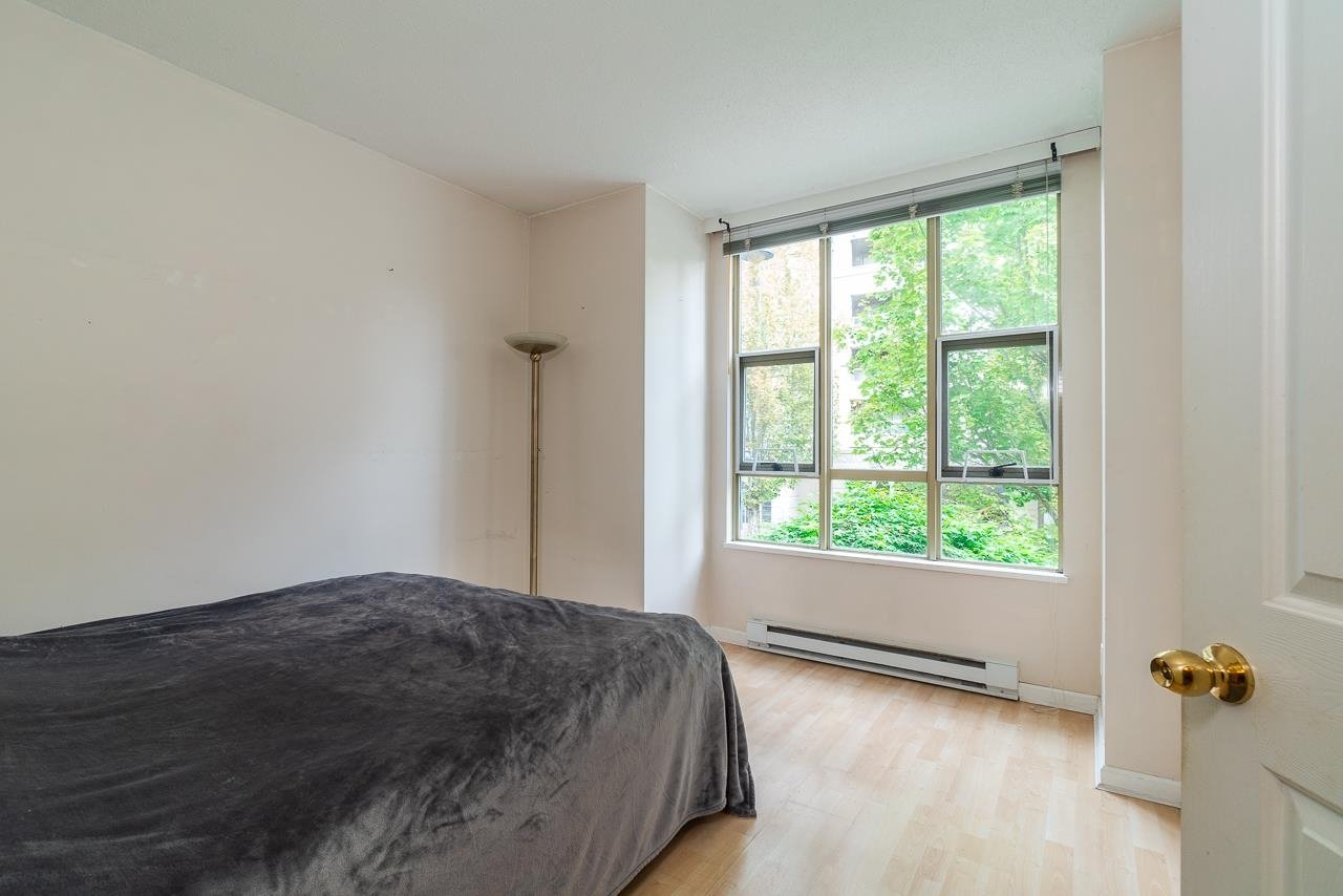 8266 Saba Rd