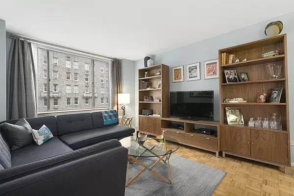 130 West 79th Street Unit: 9C