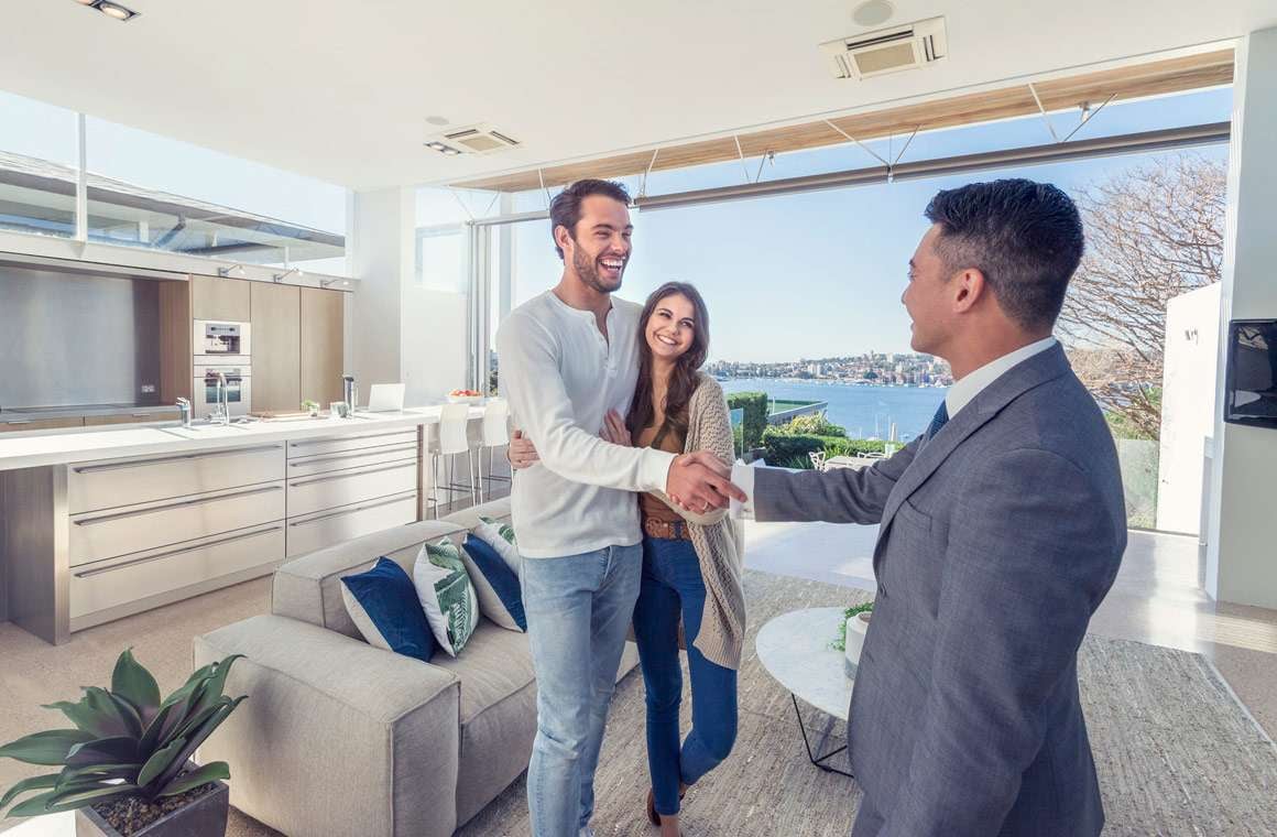 One Agent, Two Sides: Unveiling the Deal on Dual Agency