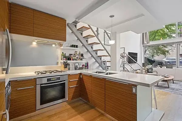 150 North 5th Street Unit: 1C