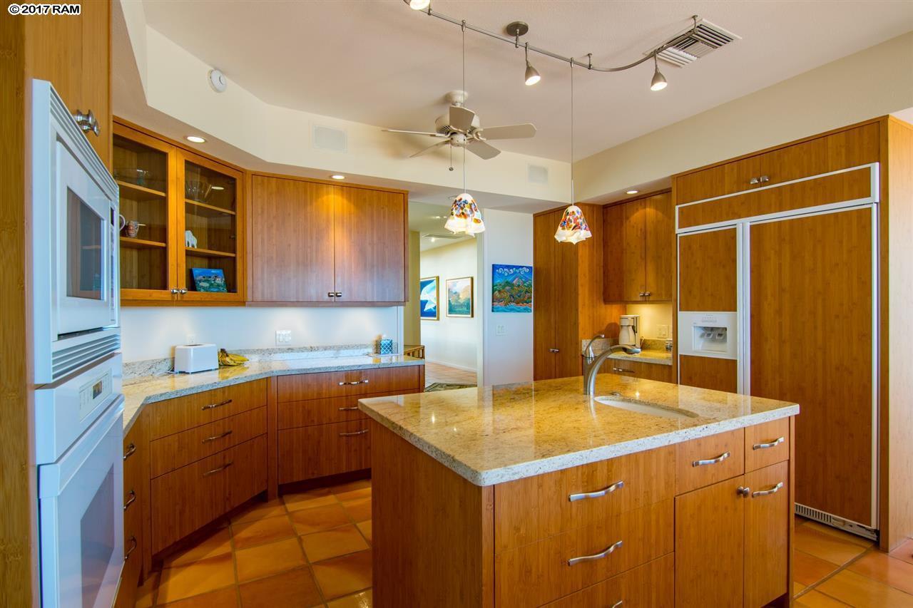 3922 Waakaula Pl