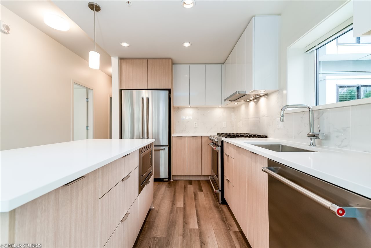 313-2188 Madison Ave