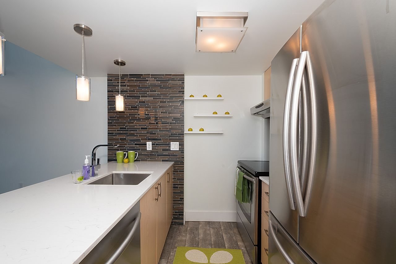 710-22 E Cordova St