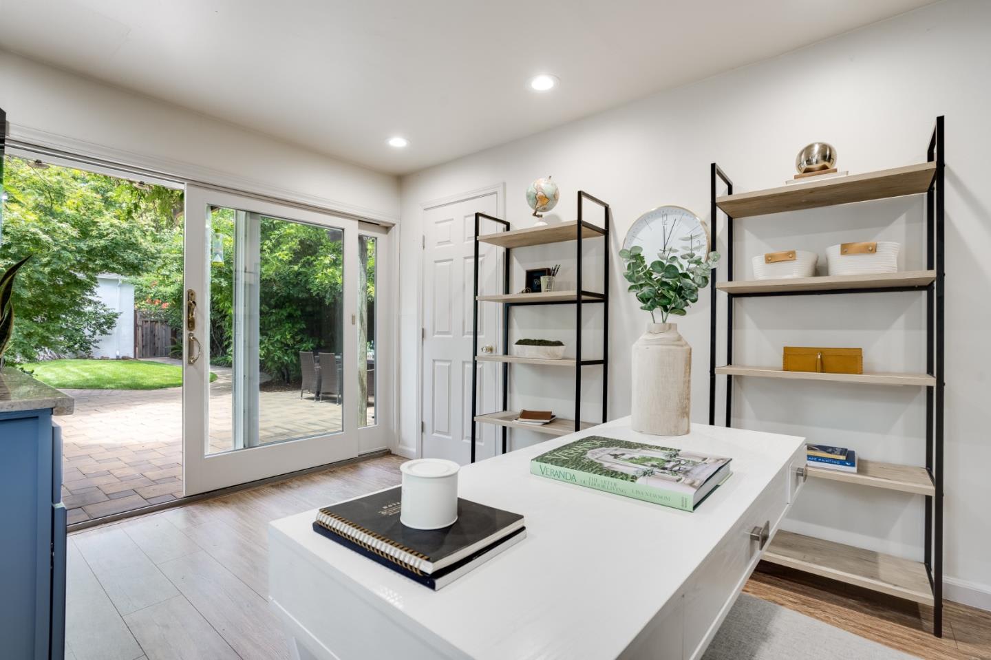 15720 Loma Vista Ave, Los Gatos, CA 95032-3637