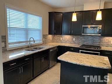 4008 Reedybrook Crossing