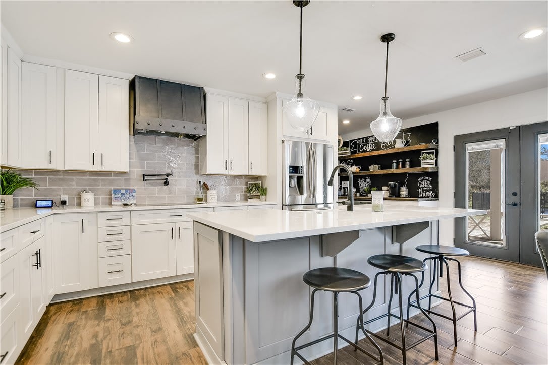 205 Ash Dr