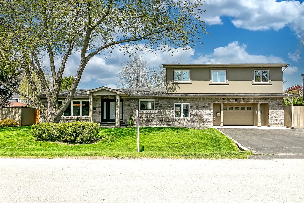 2323 Millward Ave Oakville