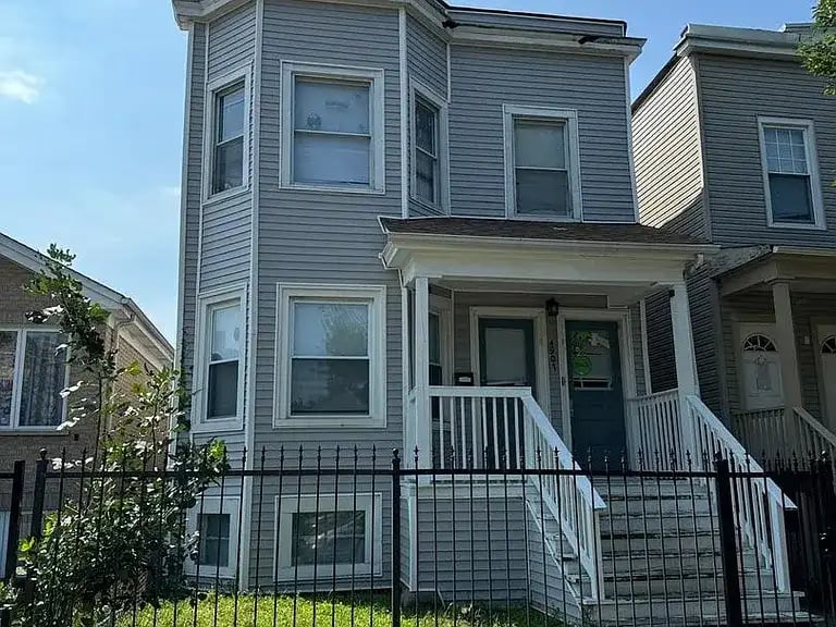 4907 W Potomac Ave