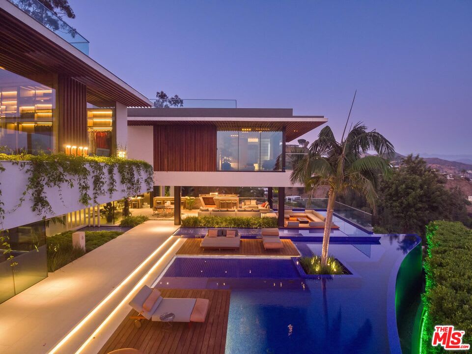 Spot Estate