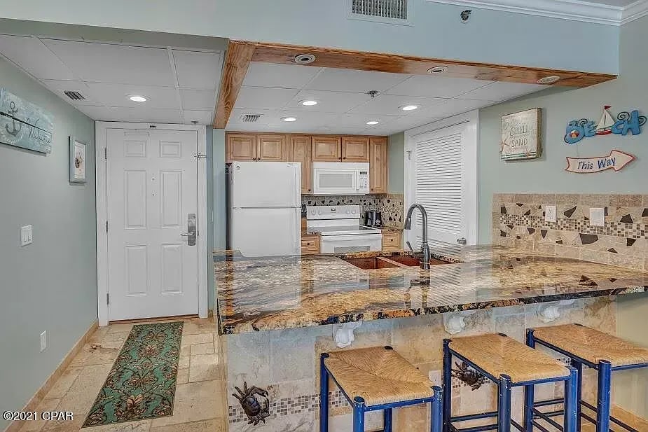 10515 FRONT BEACH Unit 705