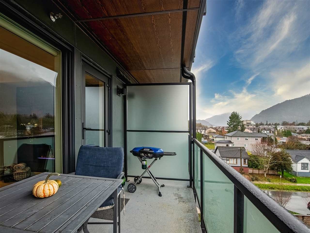 509-38013 Third Ave
