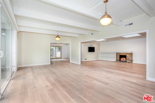 Traditional Beverly Hills Lease