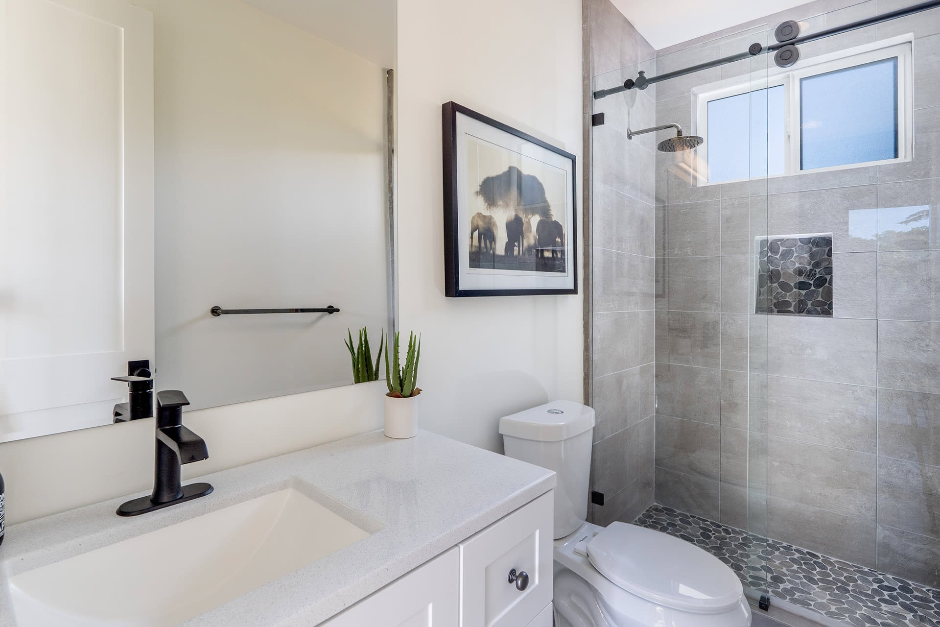 Modern Carmel Gem - 25498 Hatton Rd