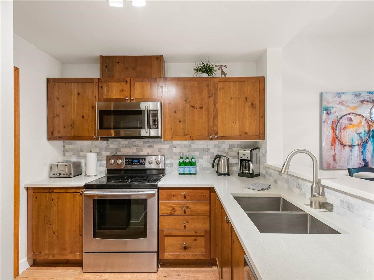 33-4355 Northlands Blvd