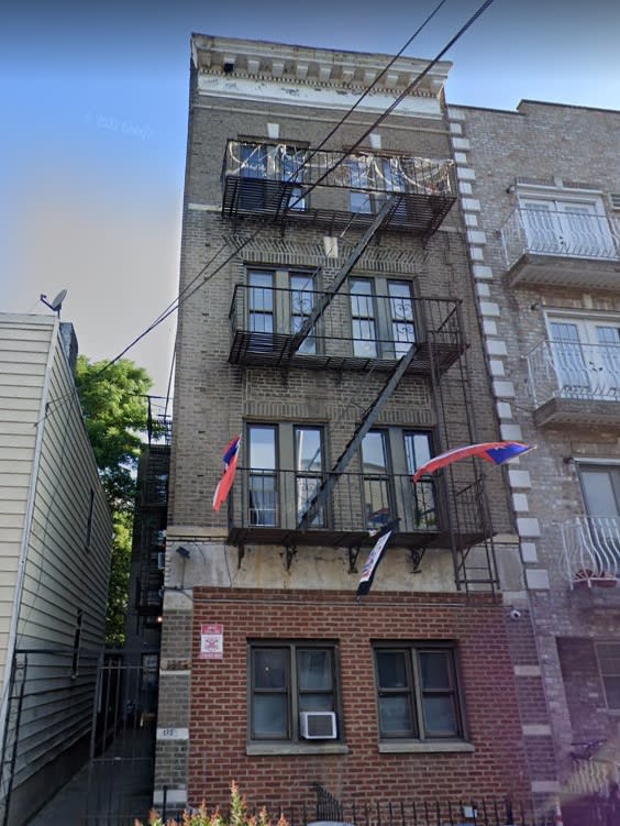 Greenpoint | 6 Rent Stabilized & 4 Free Market