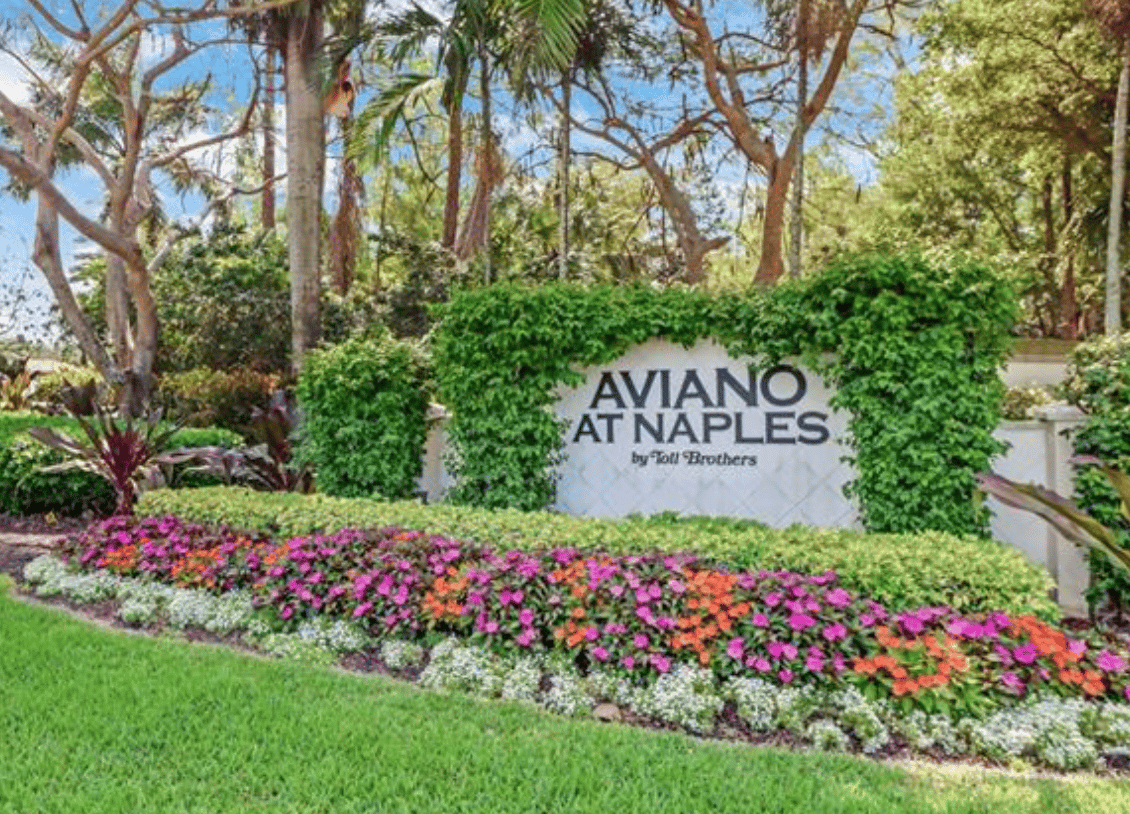 Aviano at Naples