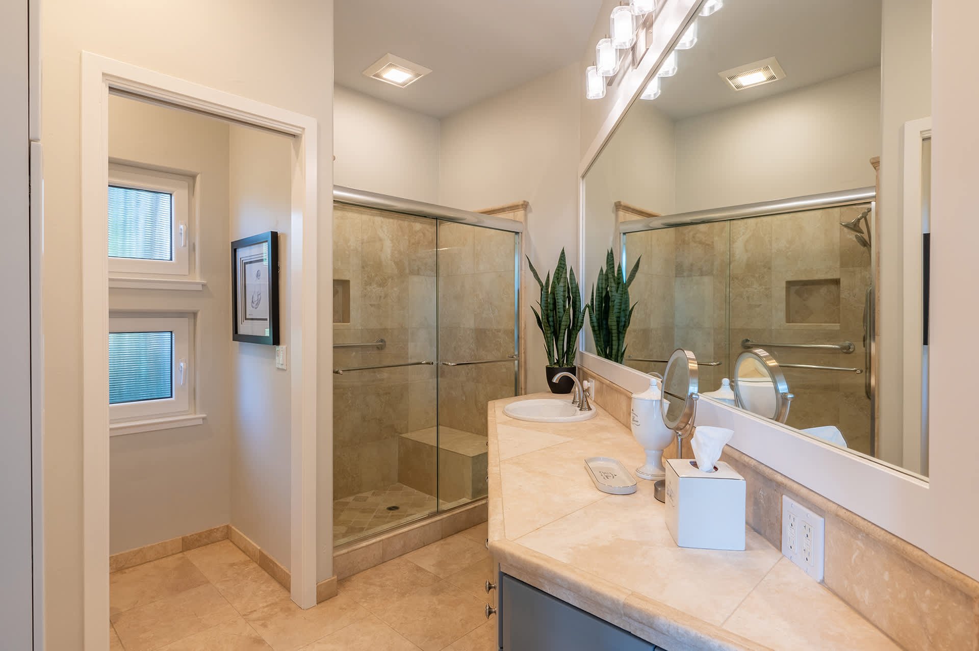 Sweeping Ocean Views - 24916 Lincoln Street