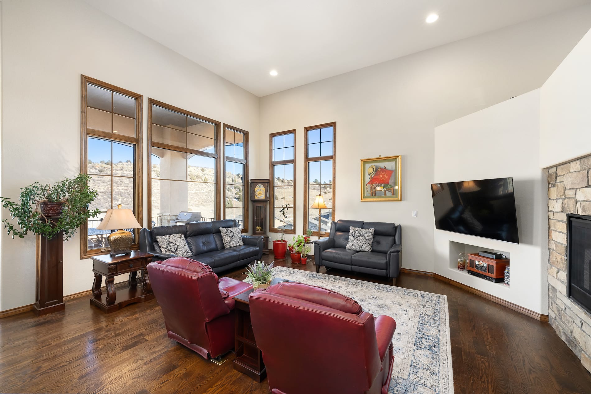 8000 Raphael Lane