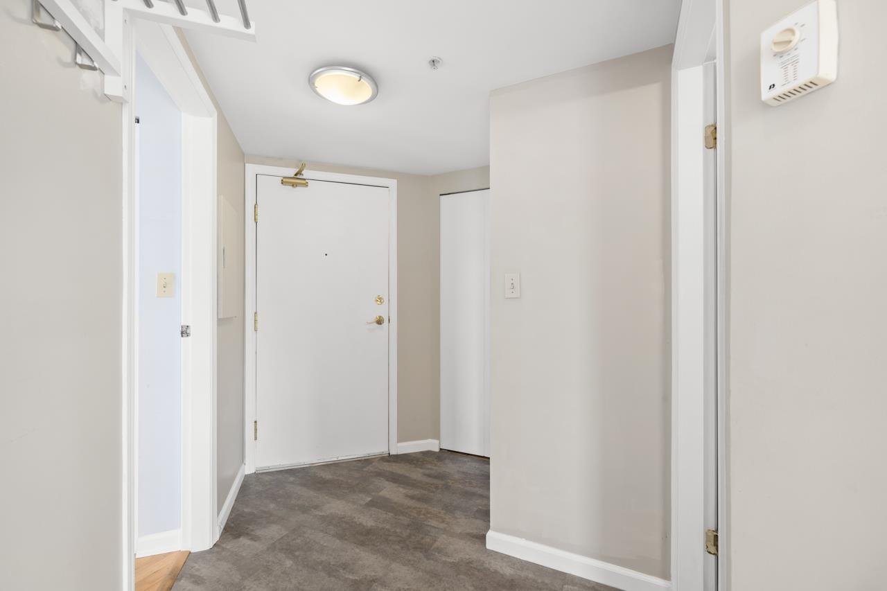 405-1633 W 8th Ave