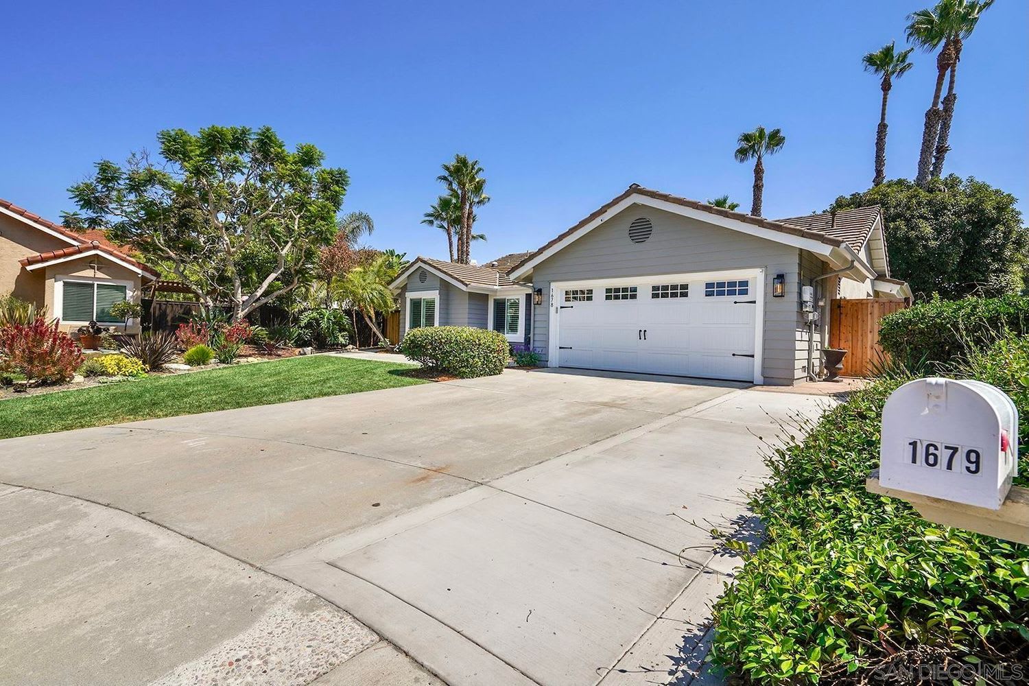 1678 Glen Hollow Ct