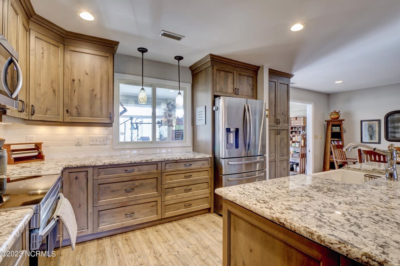 205 Bridgers Ave