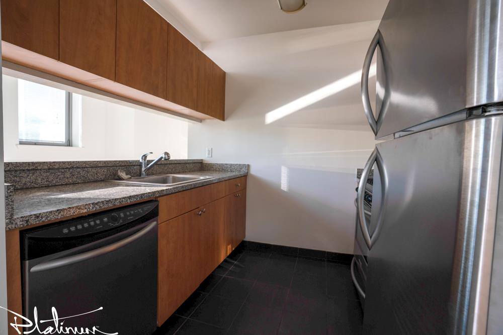 455 West 37th Street, Apt 1605