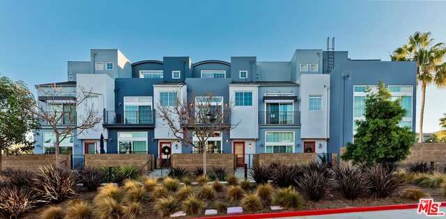 5300 Playa Vista Dr Apt 9