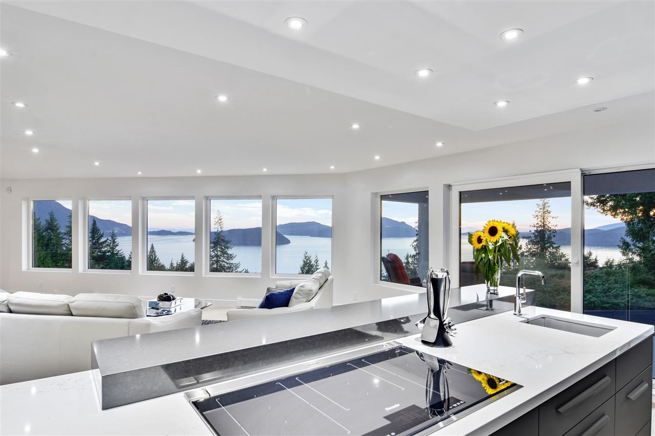 233 Bayview Rd