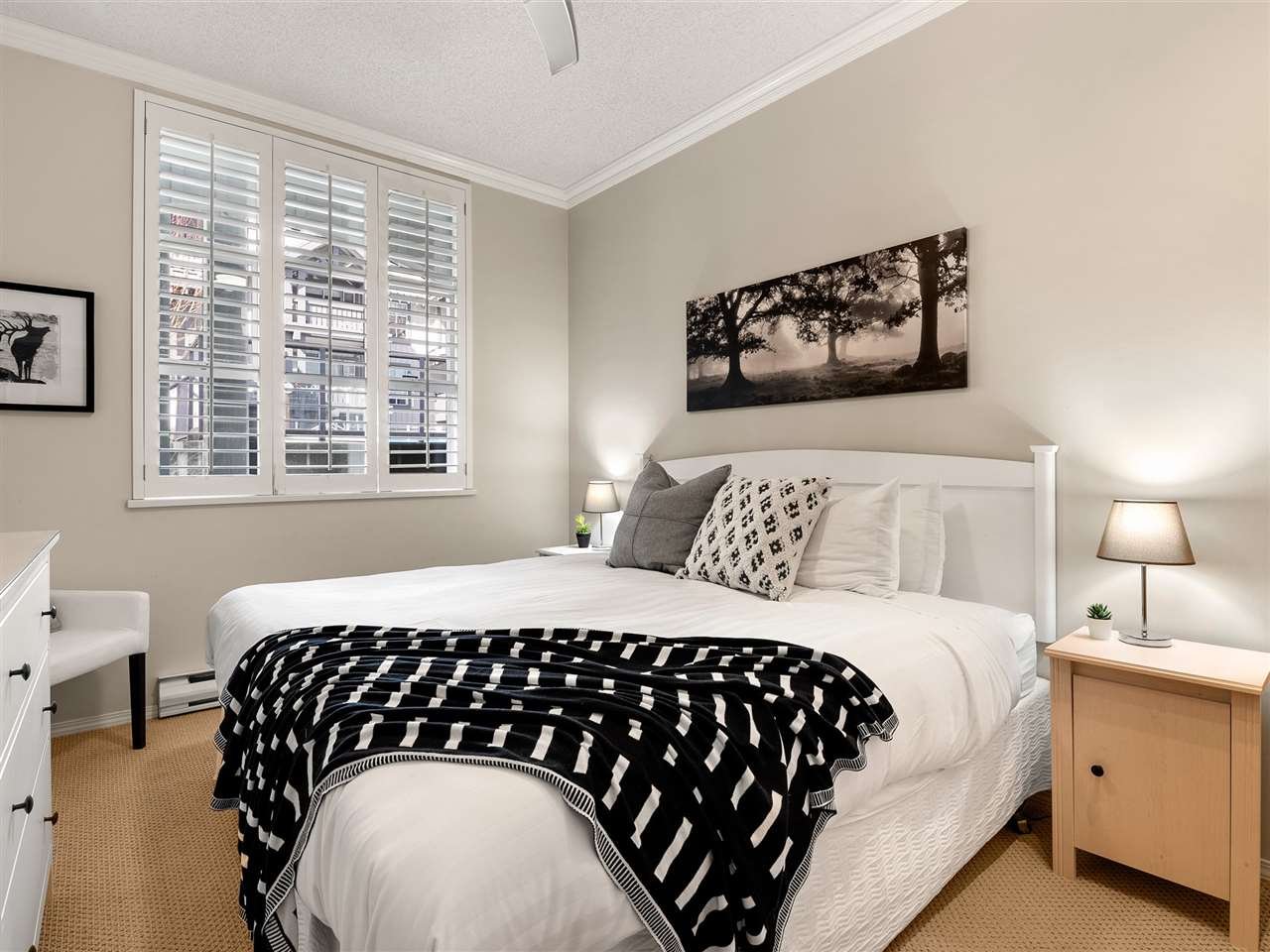 105-4573 Chateau Blvd