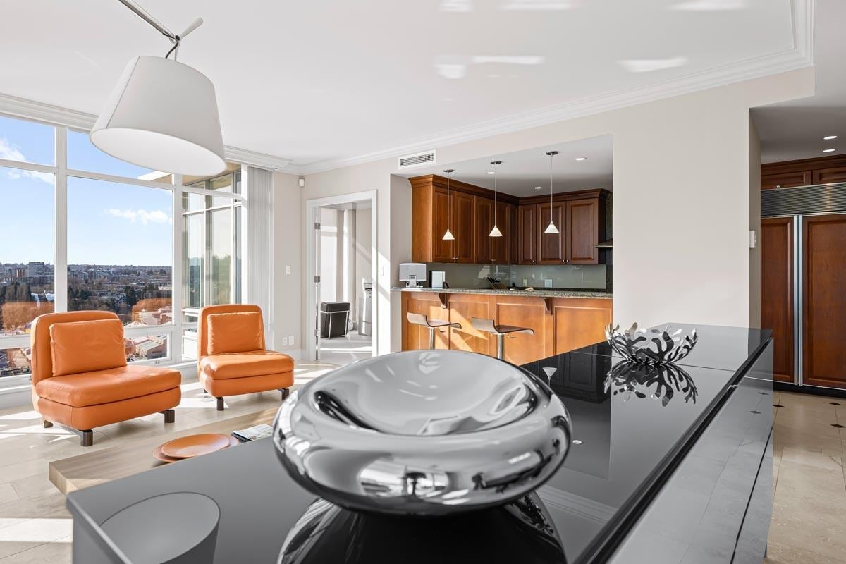 2001-428 Beach Crescent, Vancouver