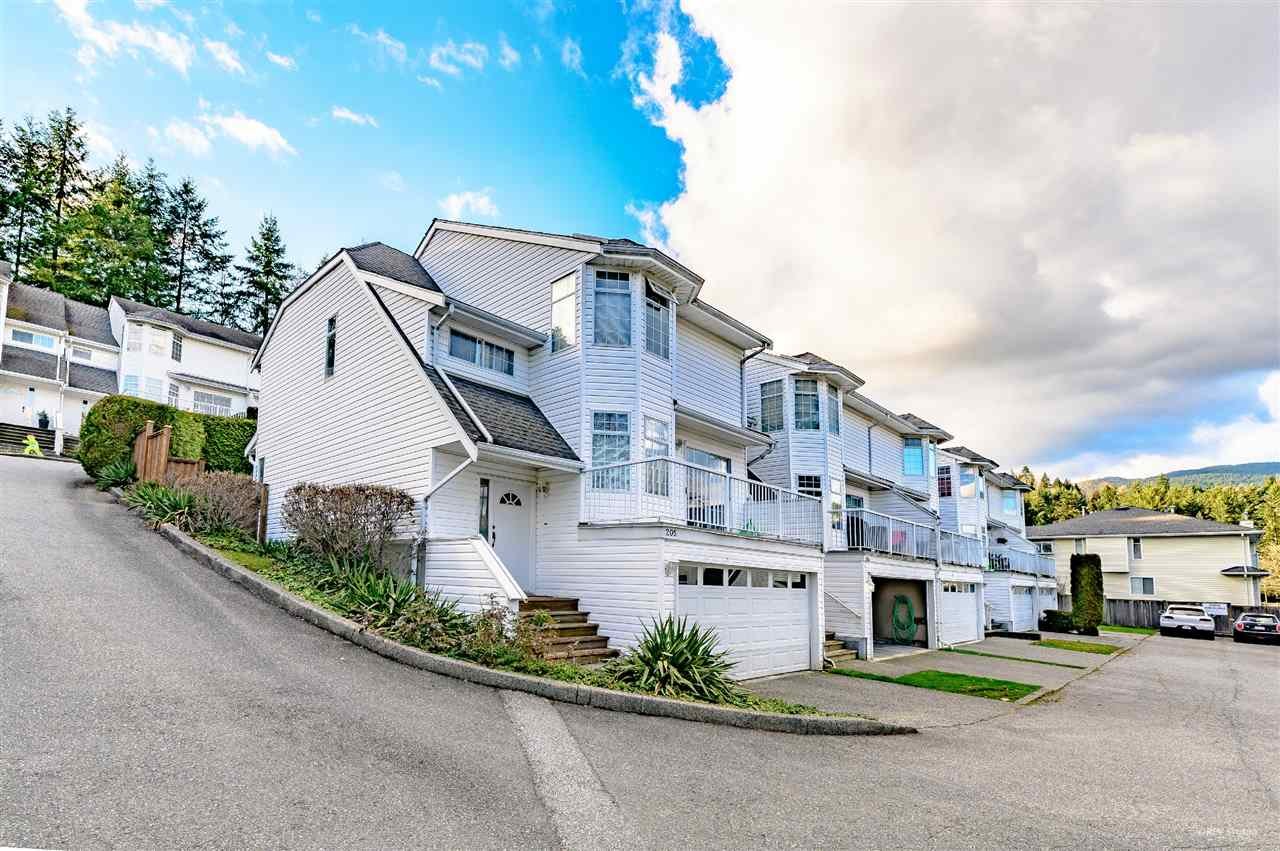205-1180 Falcon Dr