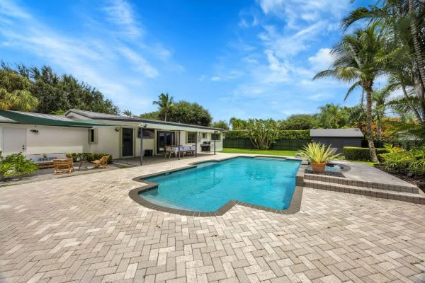 BEAUTIFULLY RENOVATED PINECREST HOME