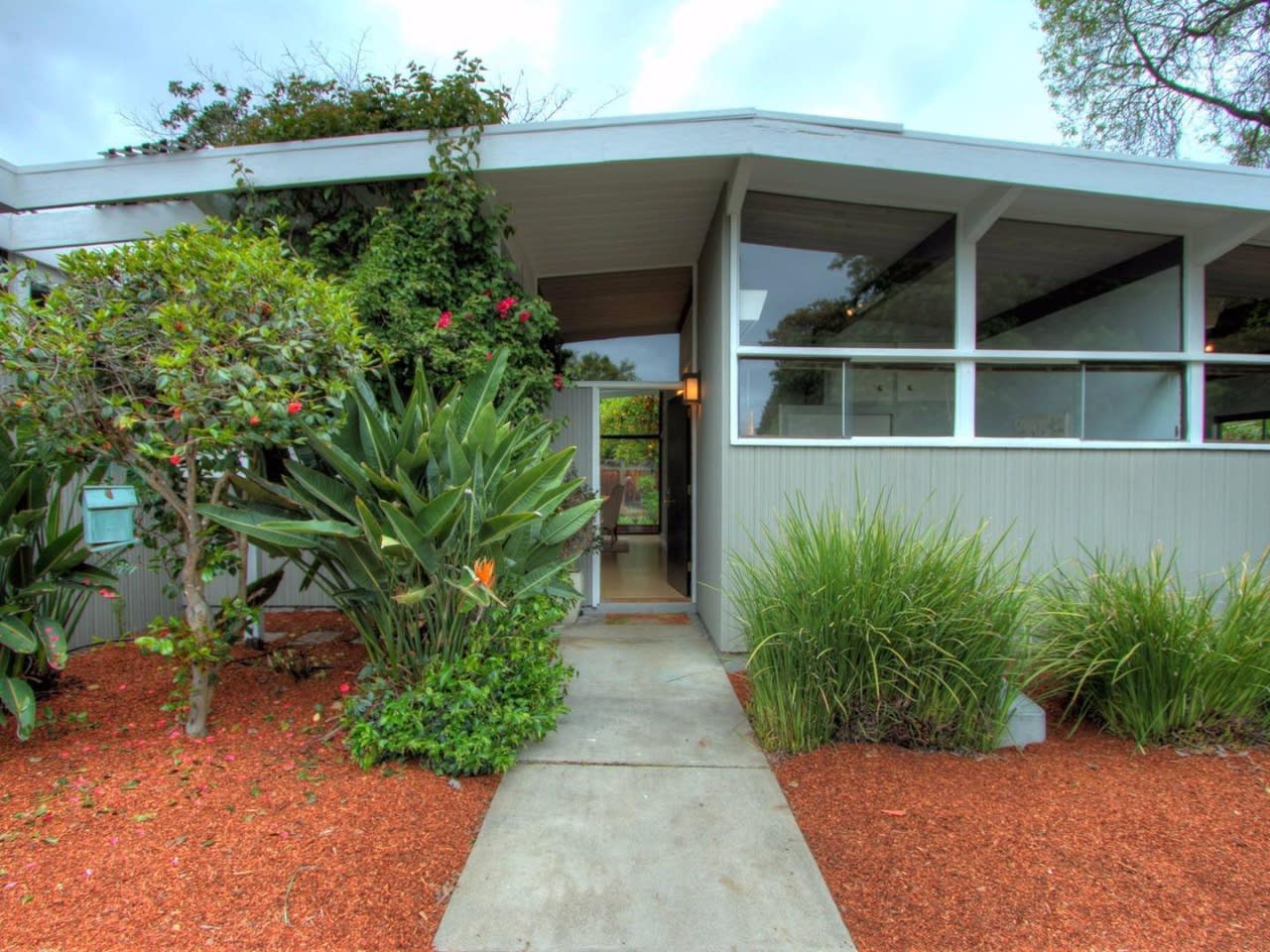 311 Ely Pl