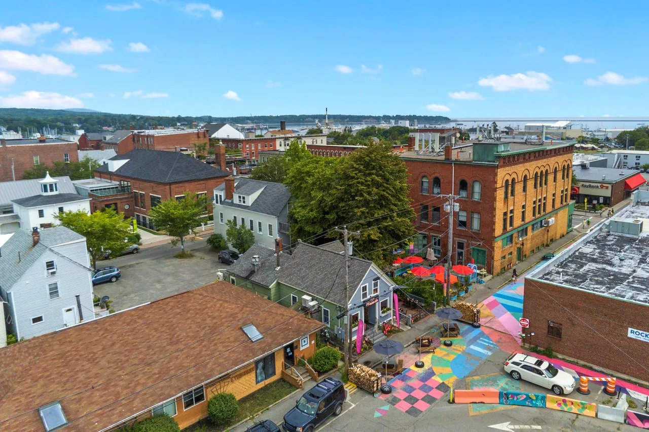 New Commercial Listing! 20 Elm & 19 Oak Street, Rockland, Maine – $1,275,000