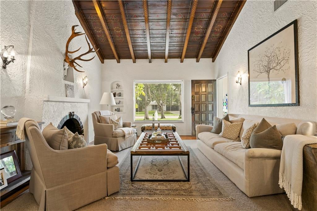 European Seaside Villa