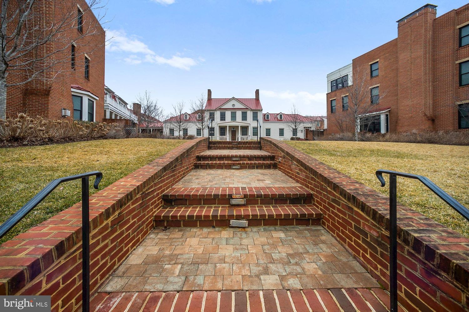 611 D St SE, #4C