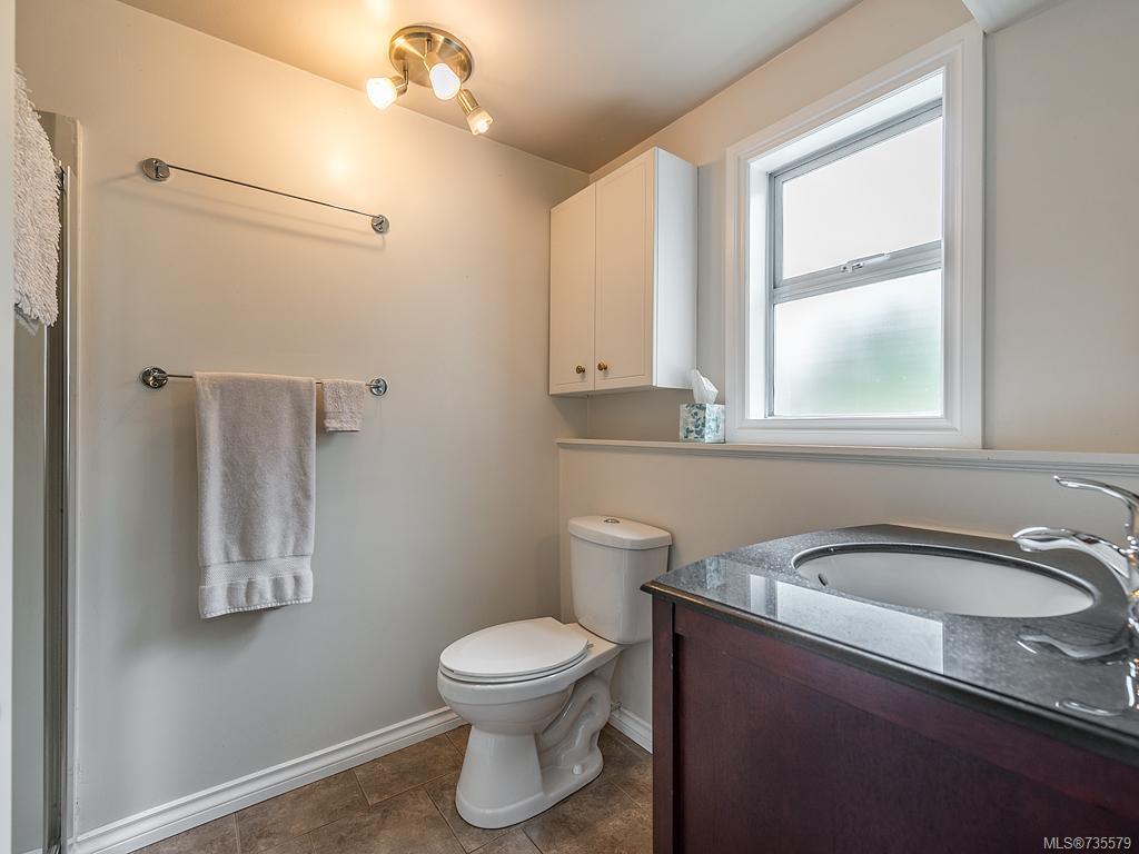 1768 Mortimer St