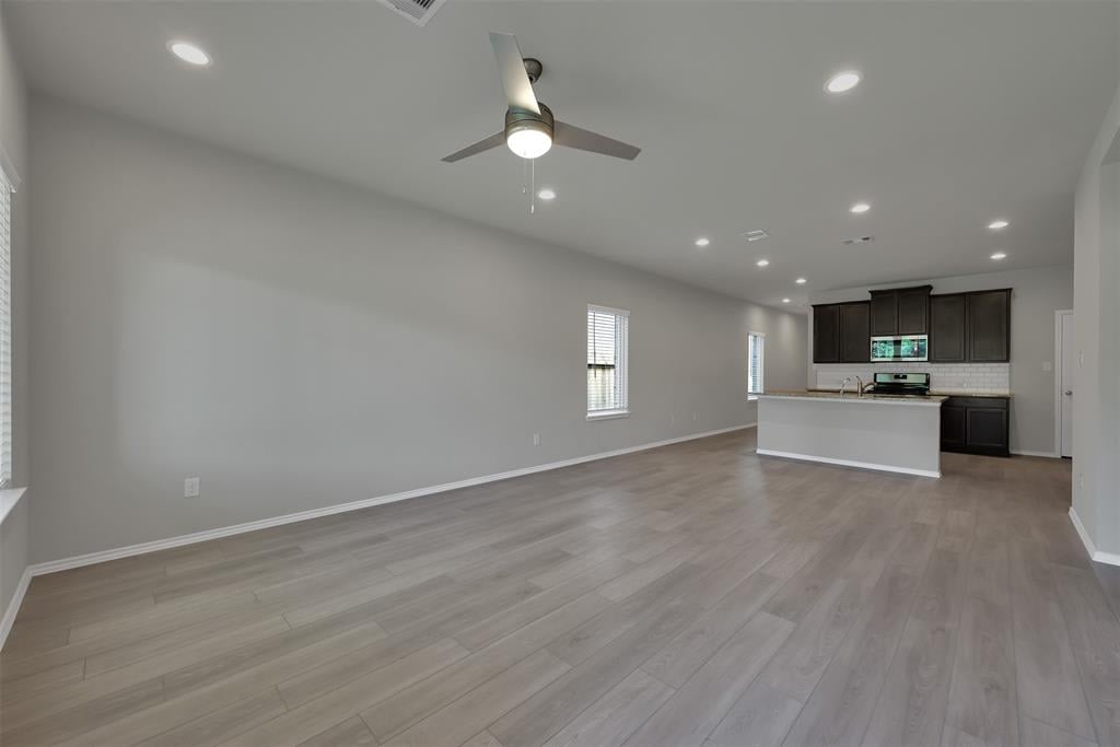 9229 Inland Leather Ln