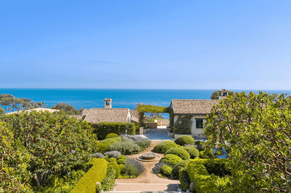Can Michael Eisner Get $225m for His Malibu Compound?
