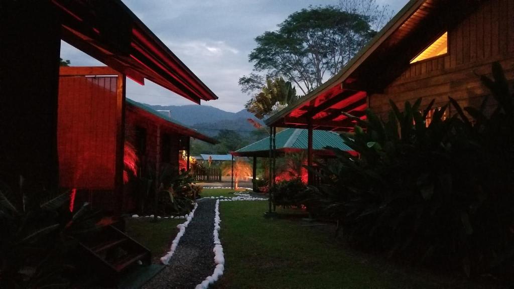 El Paraiso Inn...”Inn” The Heart of Uvita