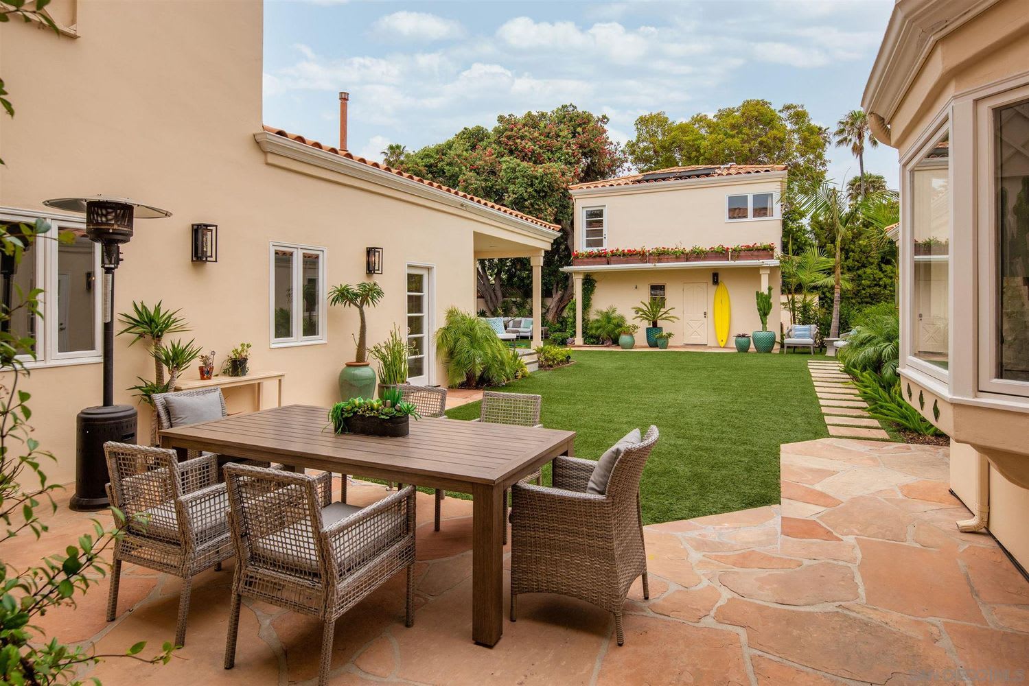 6331 Camino De La Costa