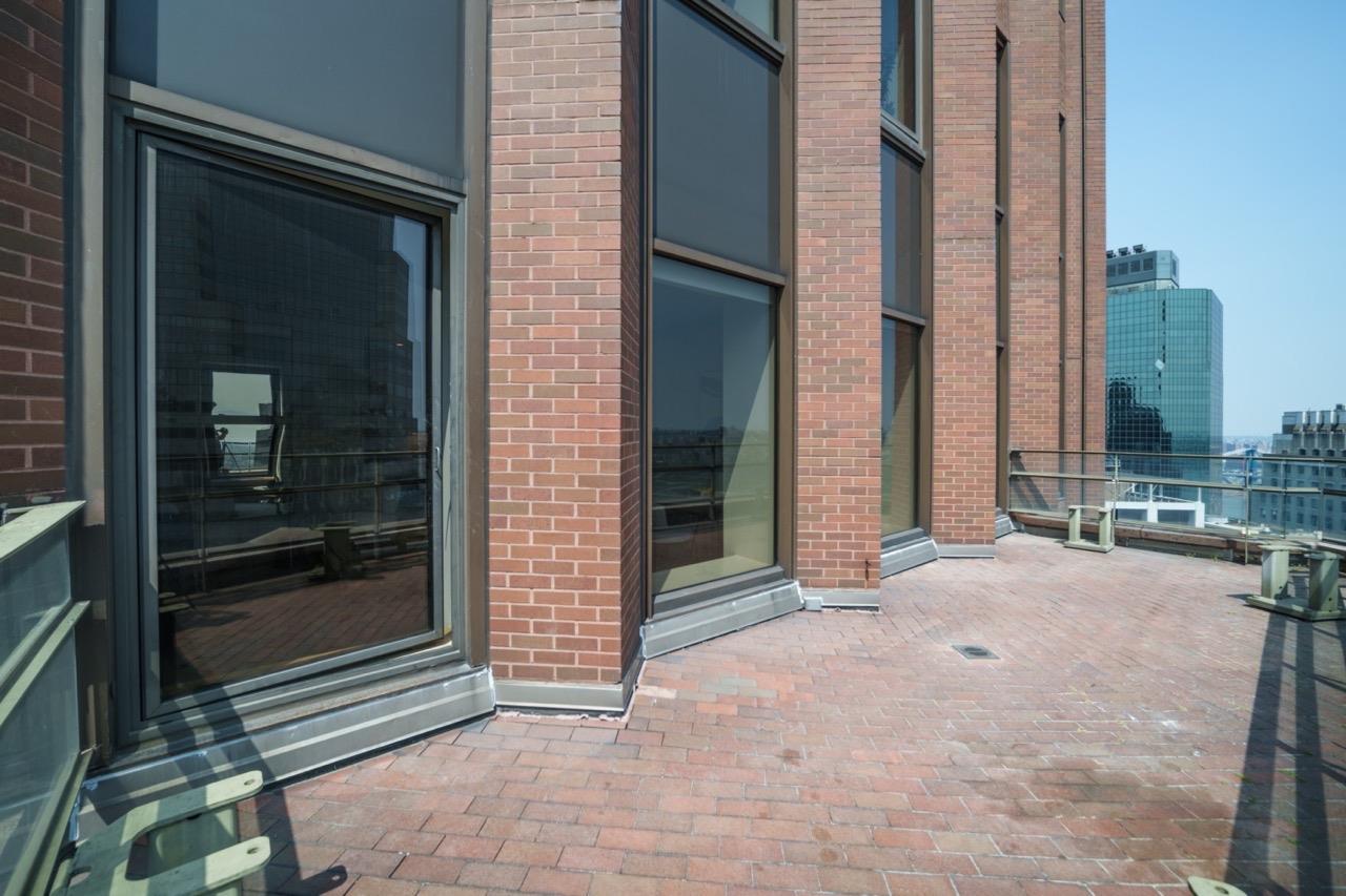 75 Wall Street, Apt 37-C